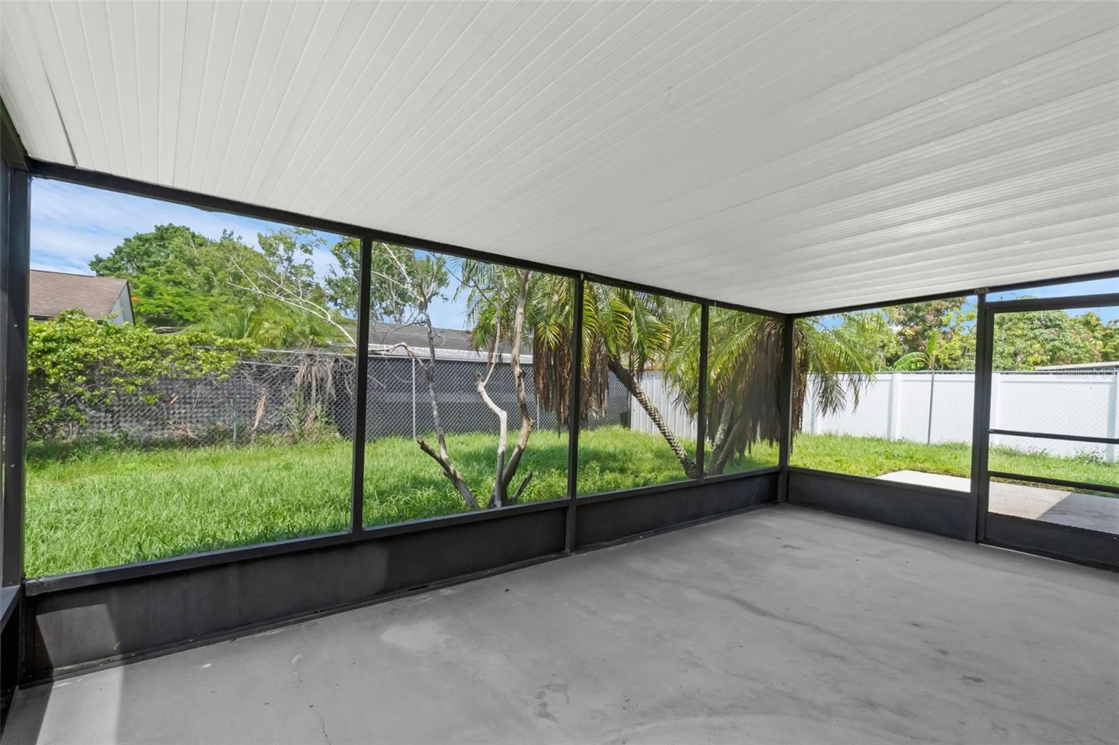 300 FLORIDA PKWY, KISSIMMEE, FL, 34743