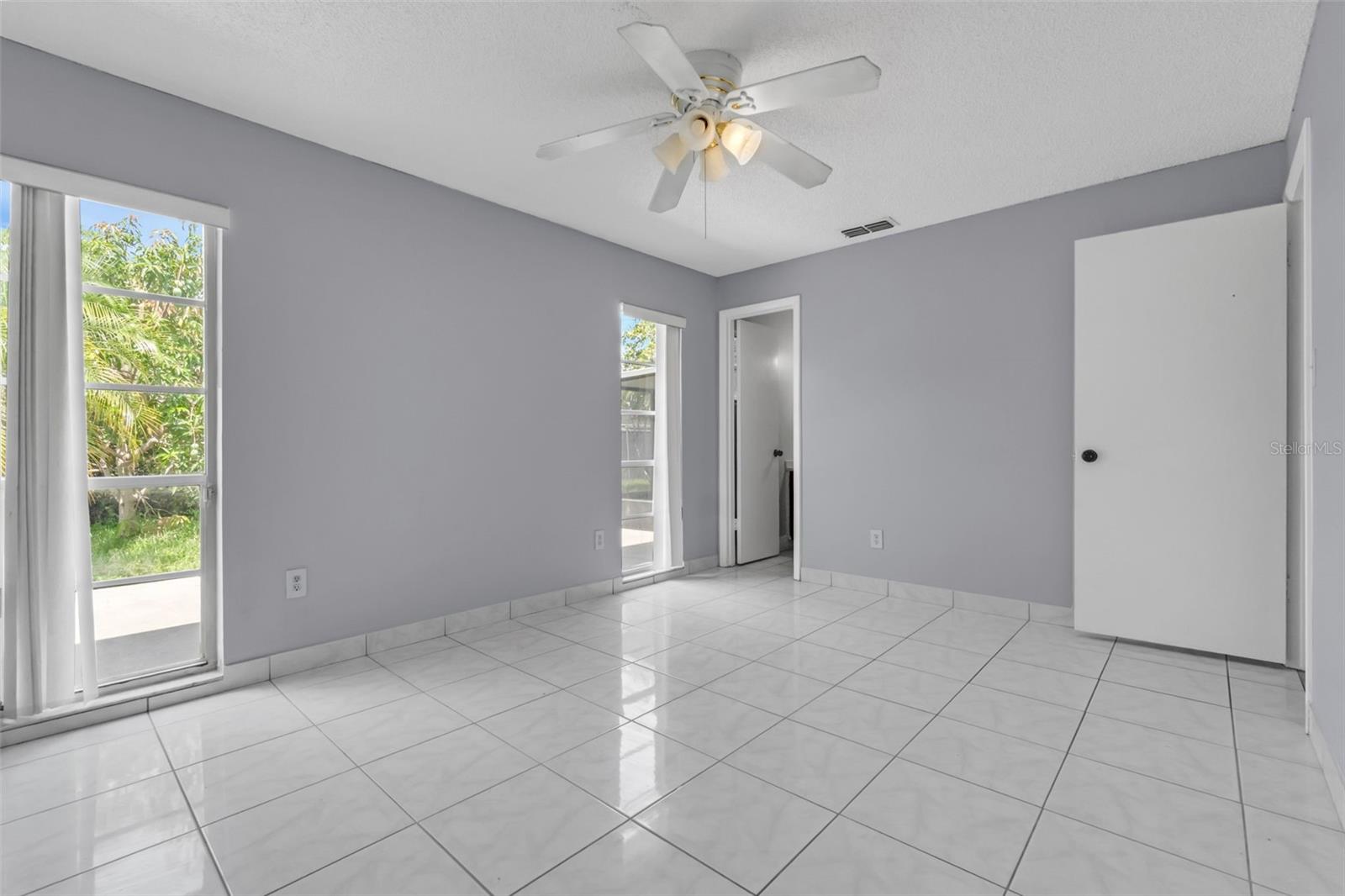 300 FLORIDA PKWY, KISSIMMEE, FL, 34743