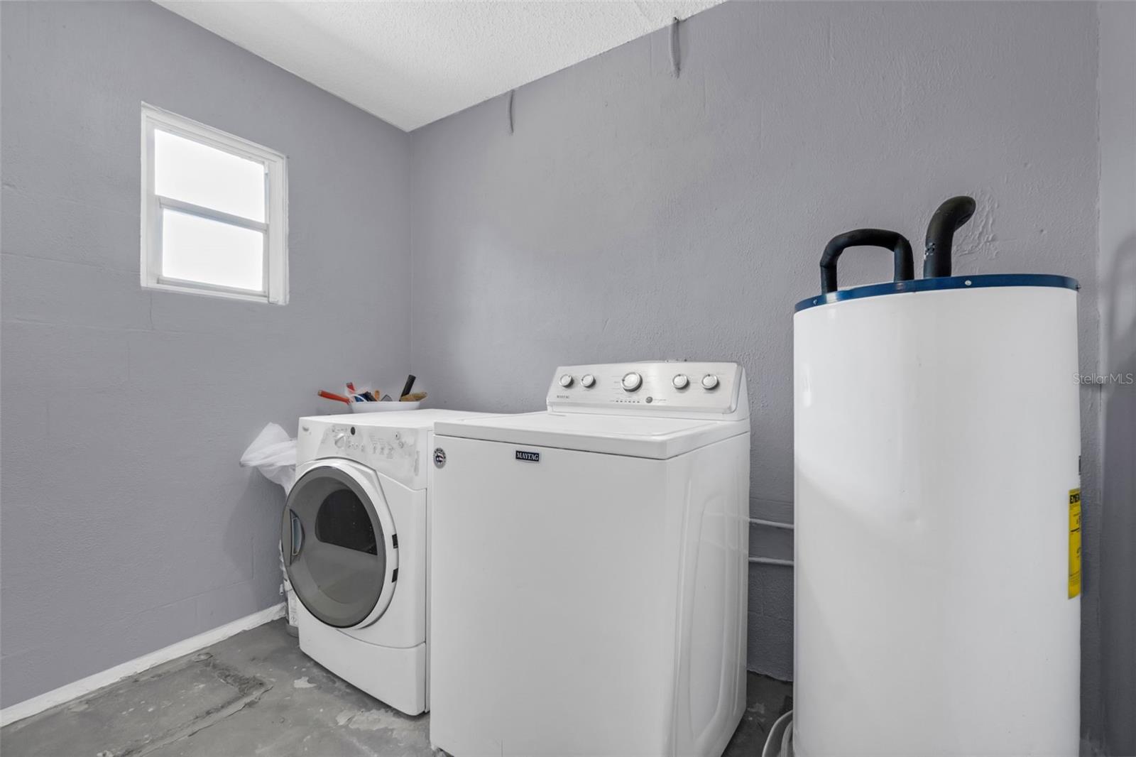 300 FLORIDA PKWY, KISSIMMEE, FL, 34743