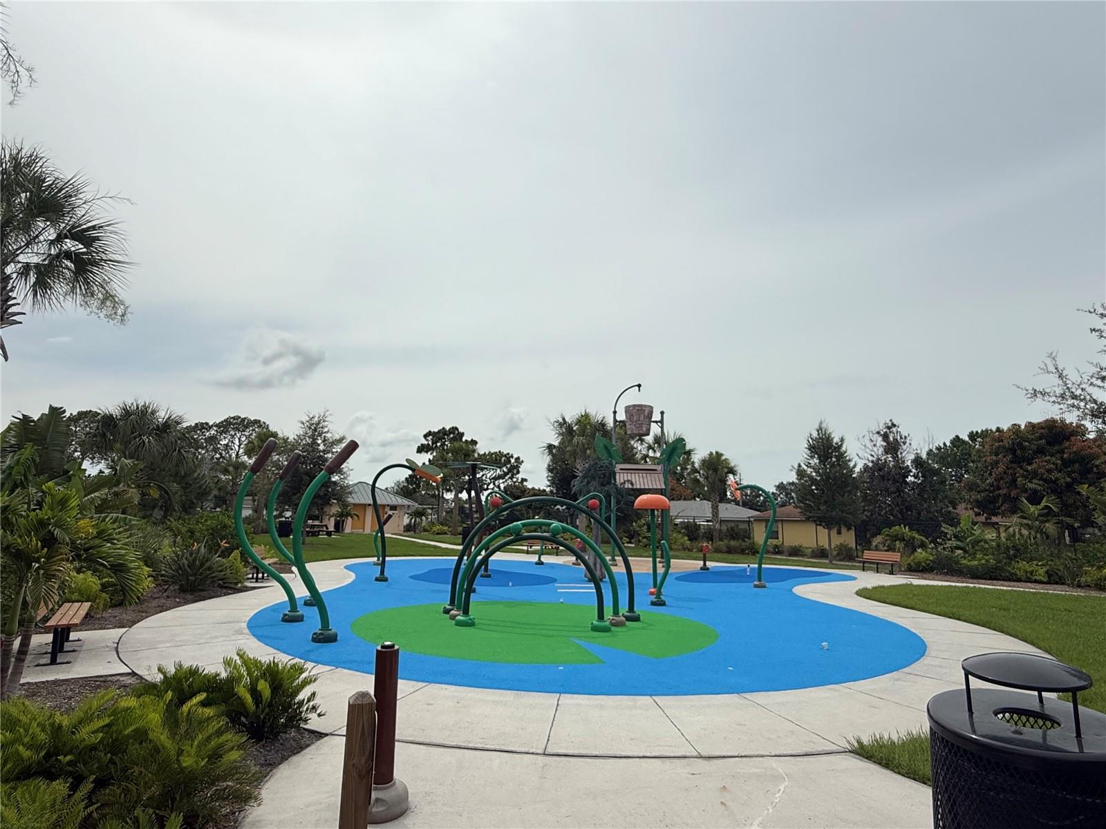 300 FLORIDA PKWY, KISSIMMEE, FL, 34743