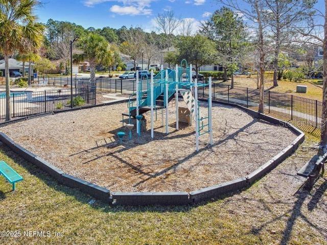 5850 CYPRESS ESTATES DR, ELKTON, FL, 32033