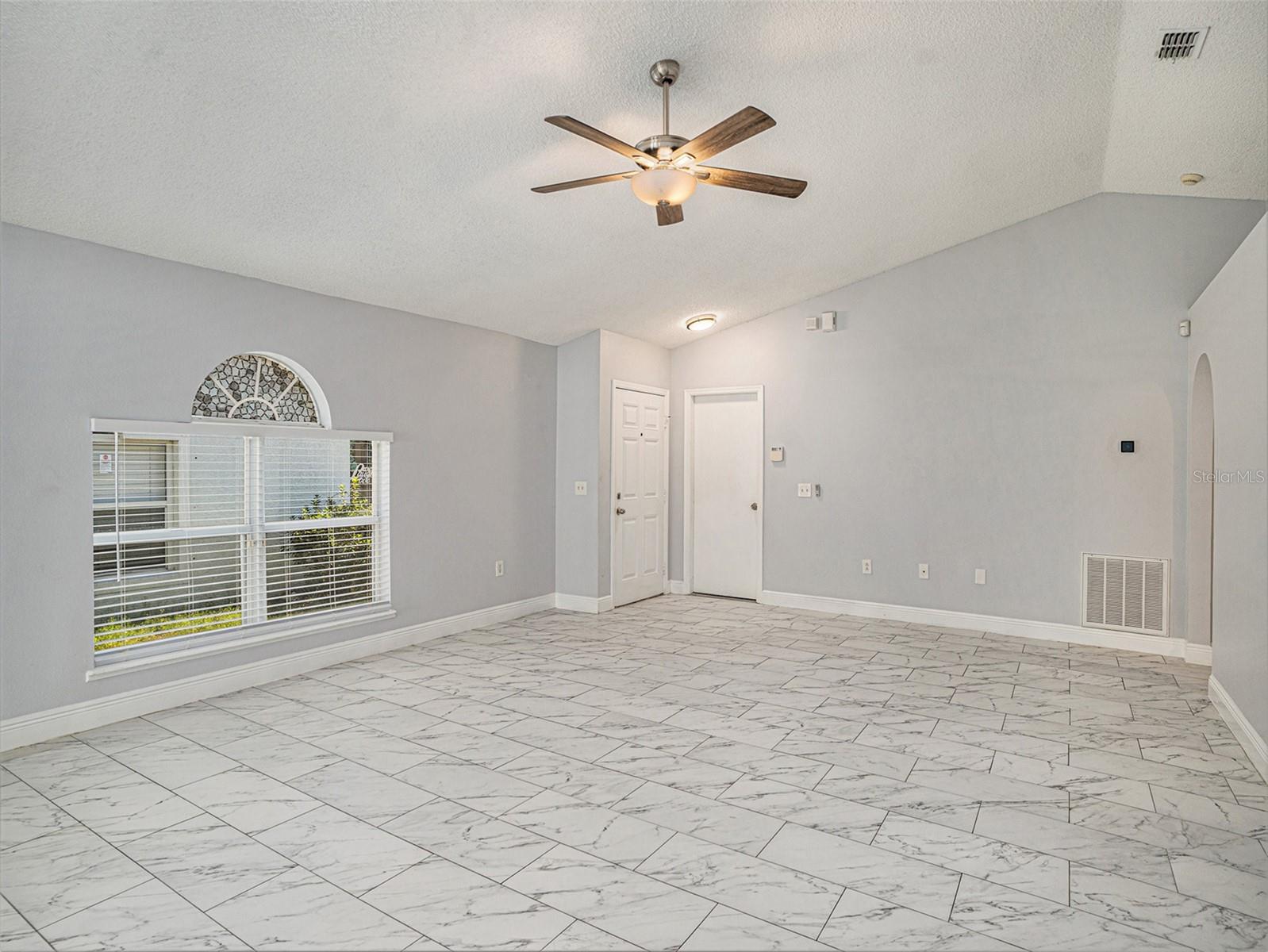 11433 IVY FLOWER LOOP, RIVERVIEW, FL, 33578