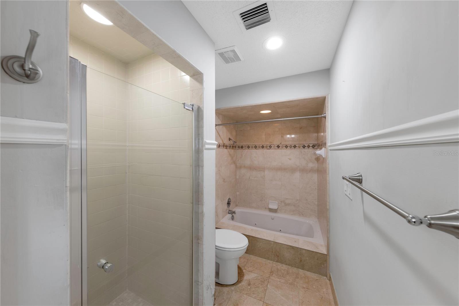 605 CITRUS CT, LARGO, FL, 33770