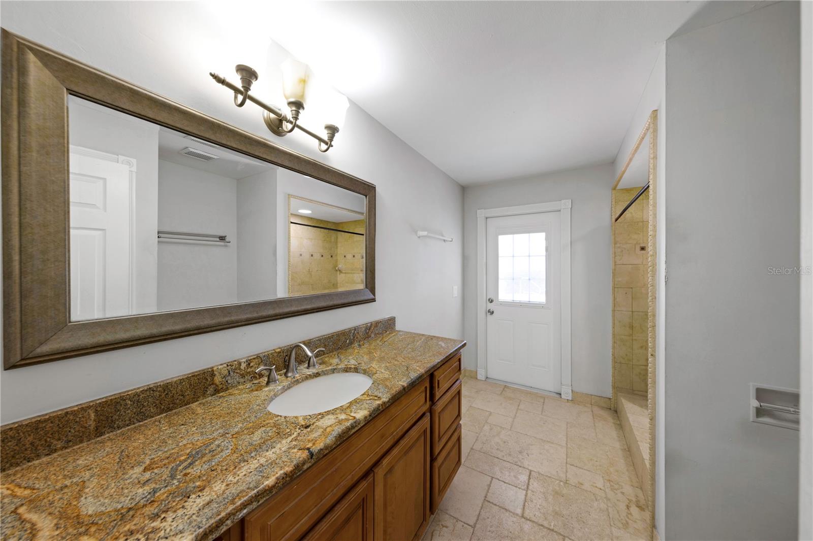 605 CITRUS CT, LARGO, FL, 33770