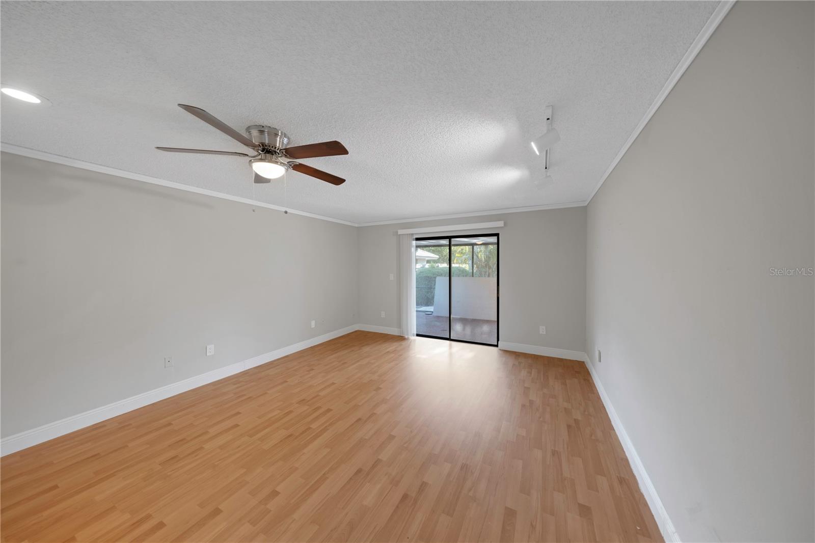 605 CITRUS CT, LARGO, FL, 33770