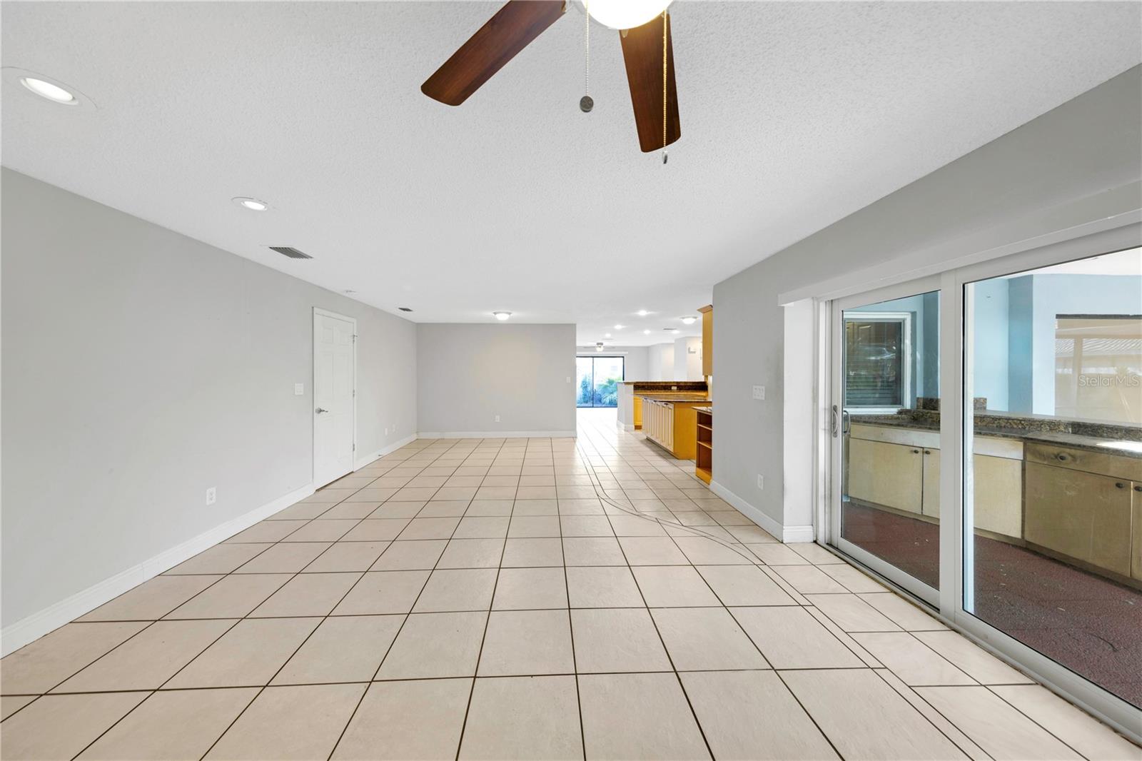 605 CITRUS CT, LARGO, FL, 33770