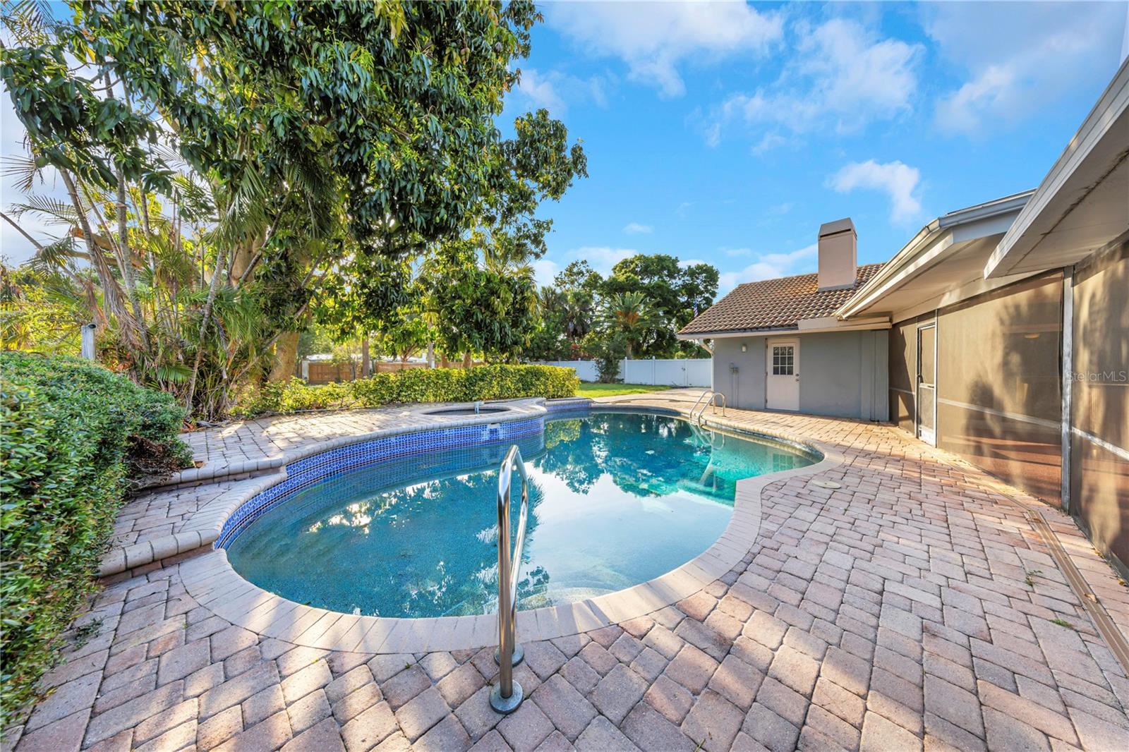 605 CITRUS CT, LARGO, FL, 33770