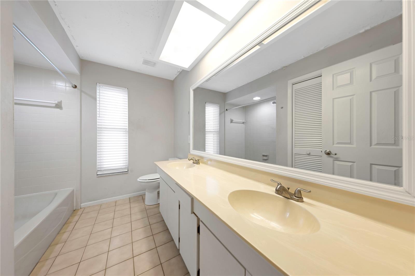 605 CITRUS CT, LARGO, FL, 33770