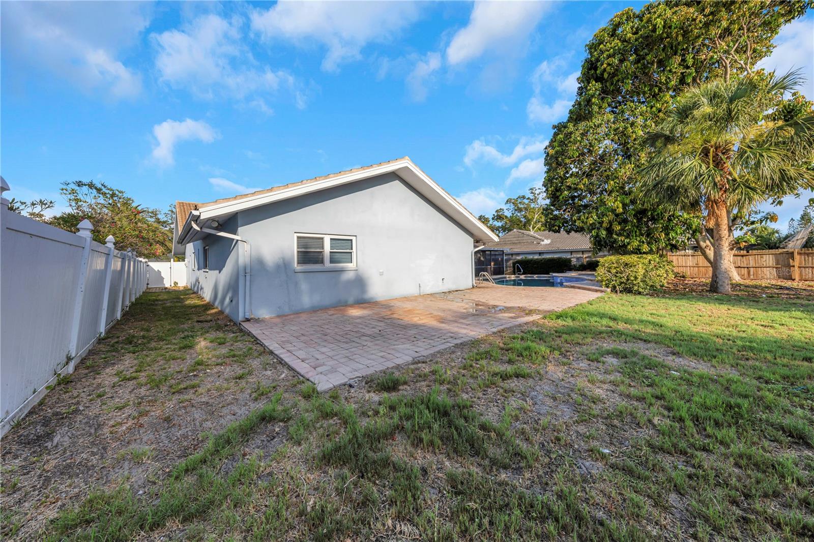 605 CITRUS CT, LARGO, FL, 33770