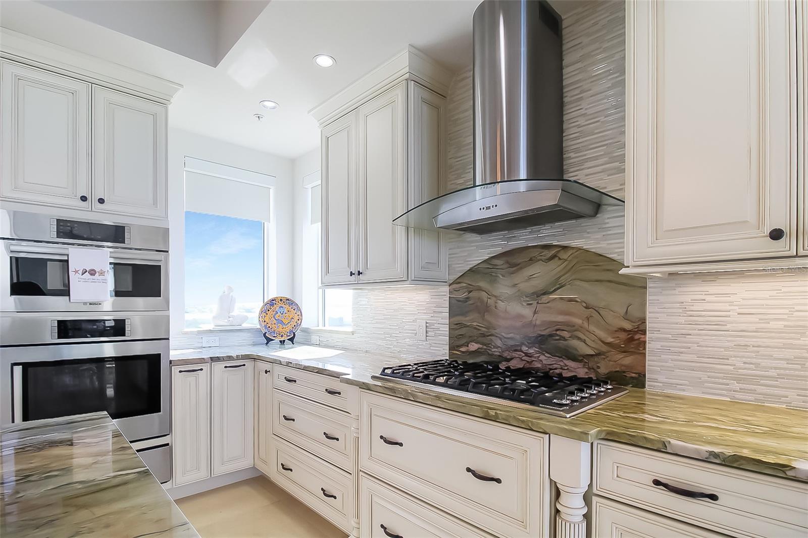 1300 BENJAMIN FRANKLIN DR #701, SARASOTA, FL, 34236