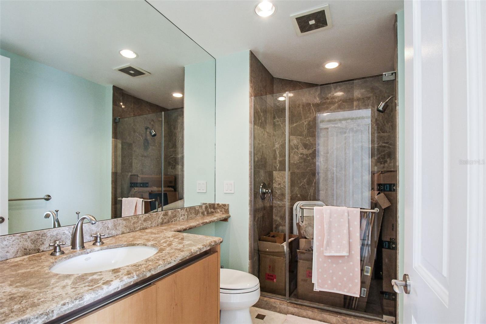 1300 BENJAMIN FRANKLIN DR #701, SARASOTA, FL, 34236