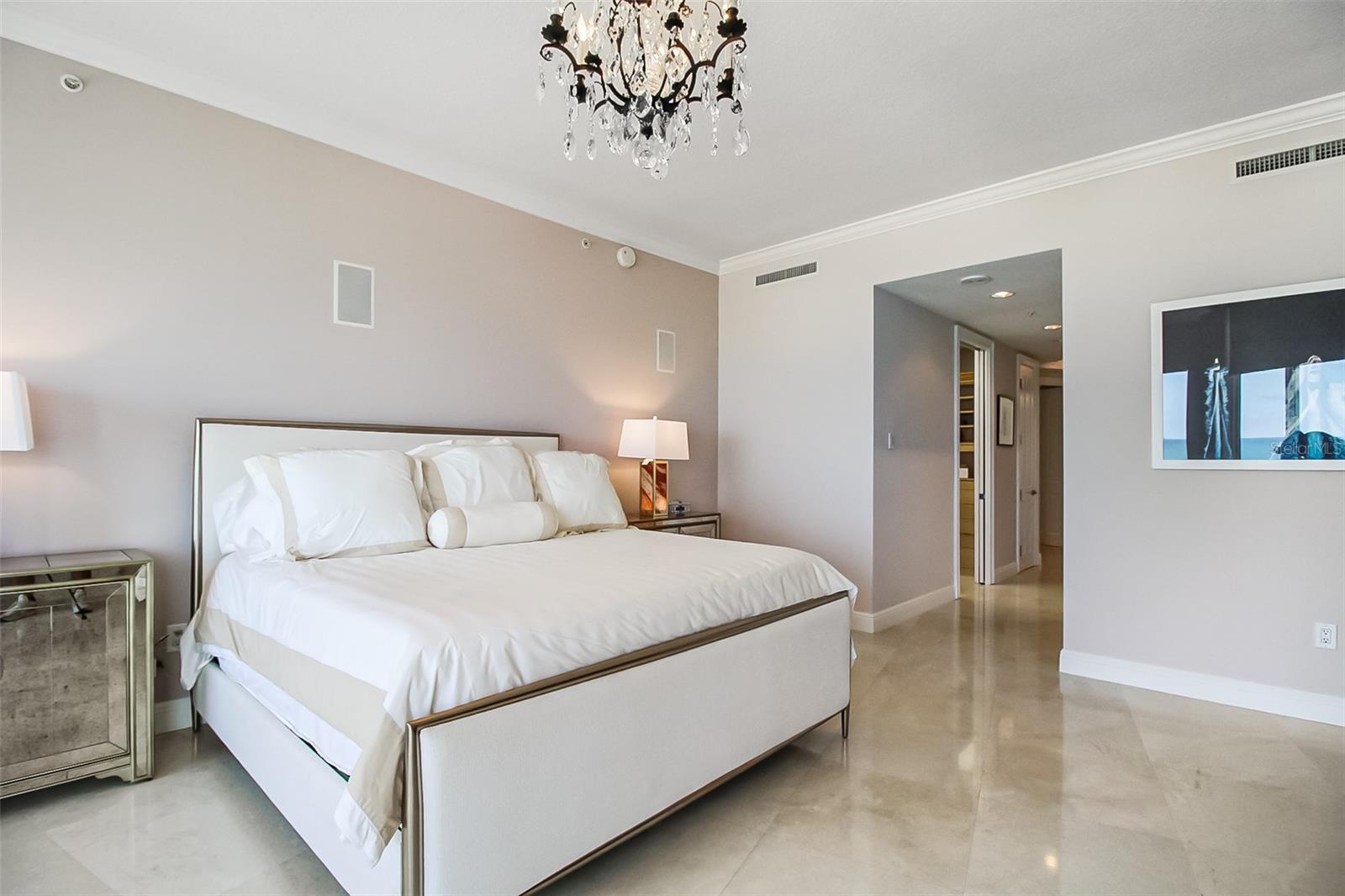 1300 BENJAMIN FRANKLIN DR #701, SARASOTA, FL, 34236