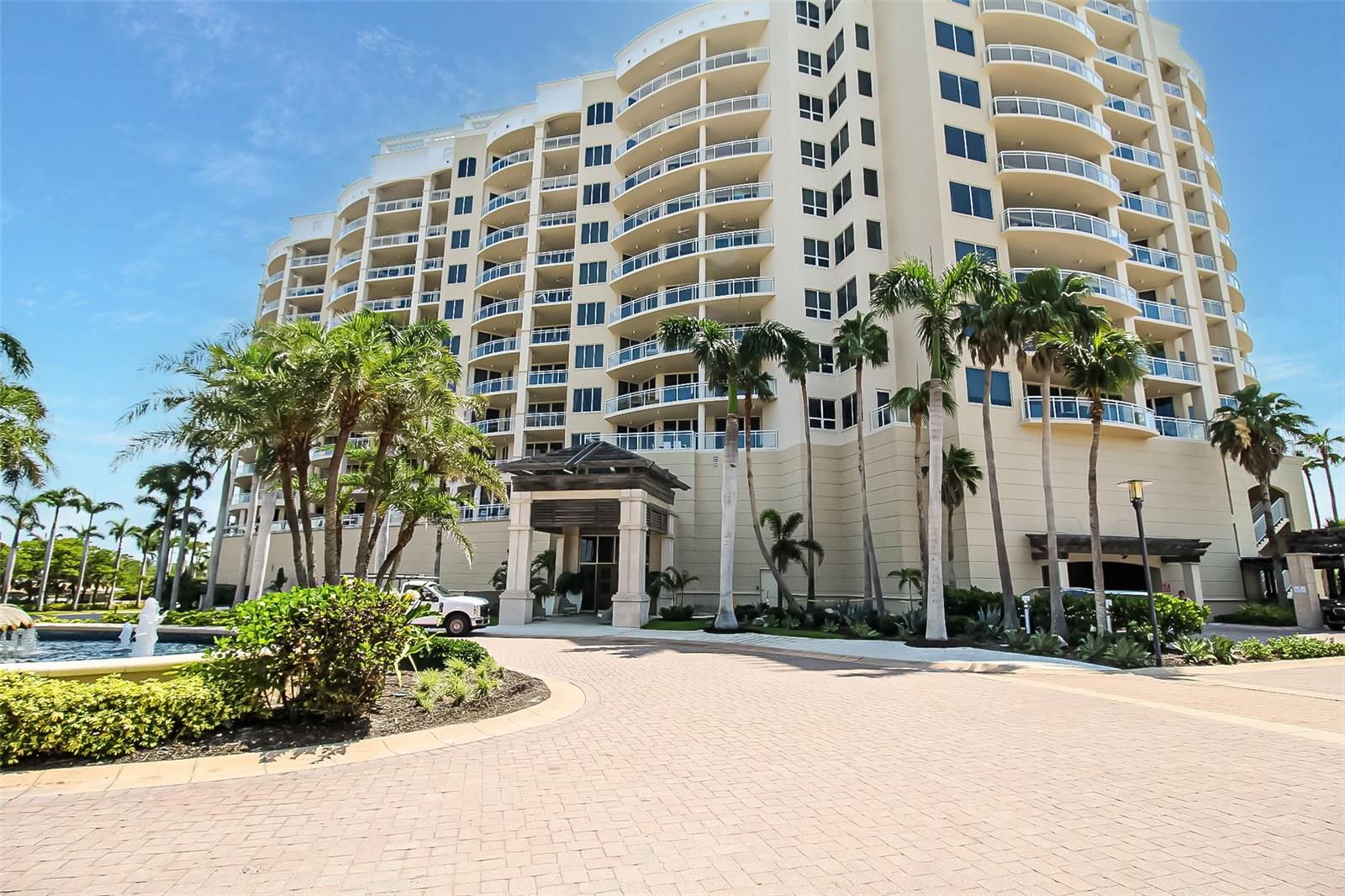 1300 BENJAMIN FRANKLIN DR #701, SARASOTA, FL, 34236