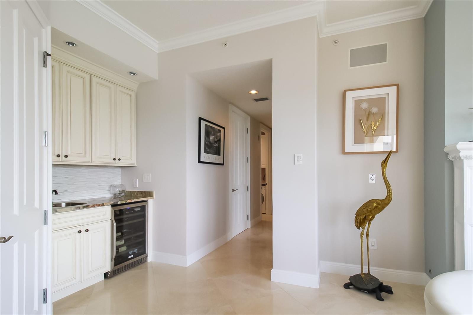 1300 BENJAMIN FRANKLIN DR #701, SARASOTA, FL, 34236