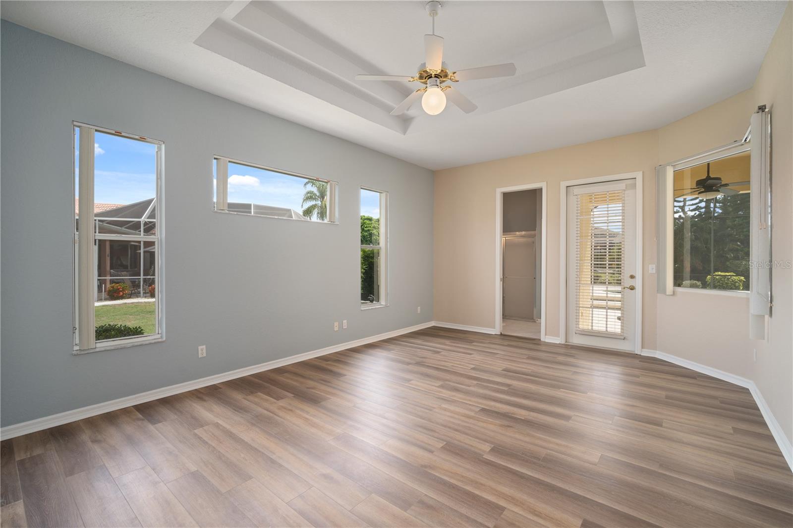 1103 SIGNATURE DR, SUN CITY CENTER, FL, 33573