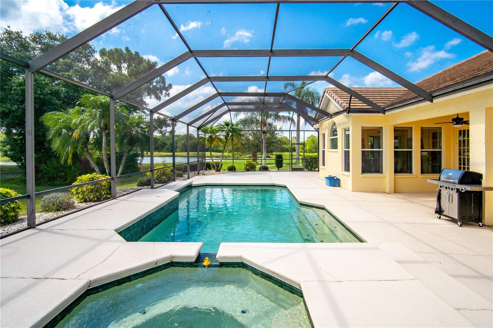 1103 SIGNATURE DR, SUN CITY CENTER, FL, 33573