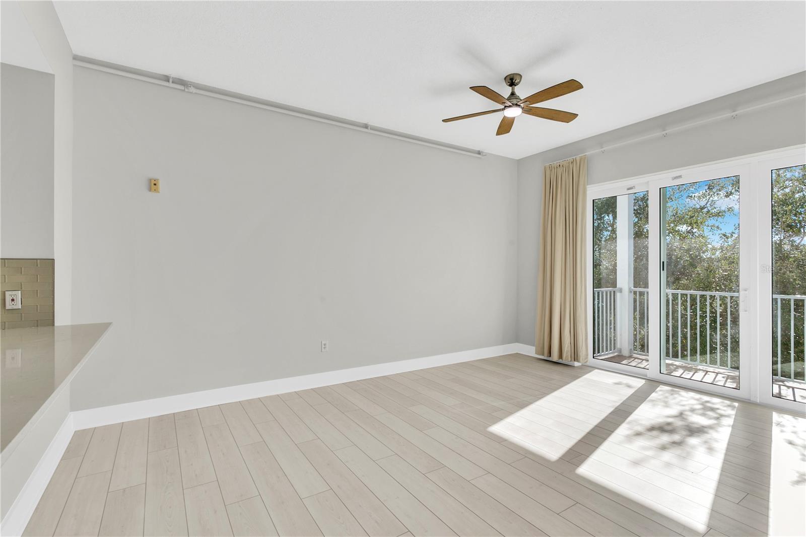 1501 DOYLE CARLTON DR #303, TAMPA, FL, 33602