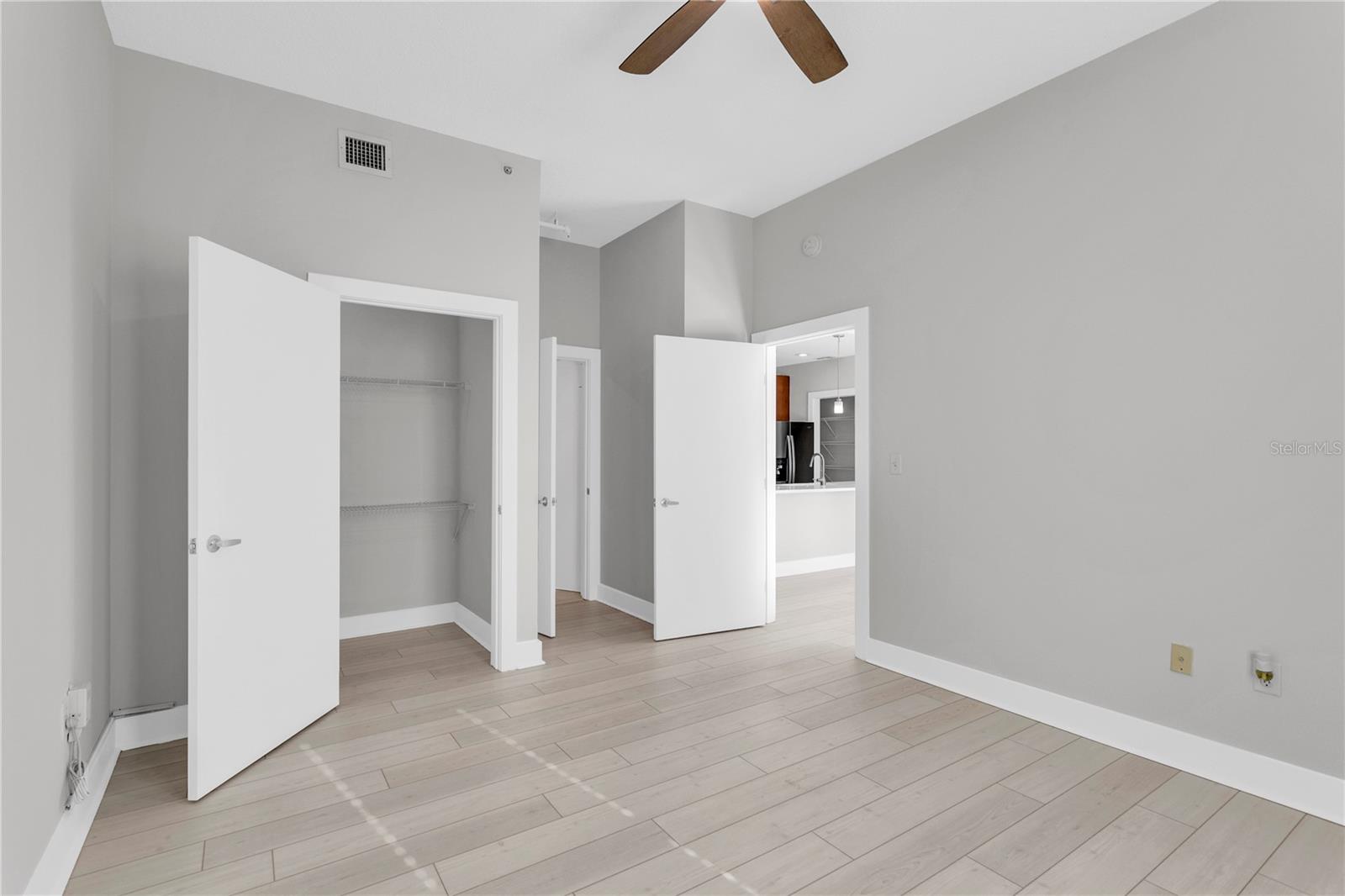 1501 DOYLE CARLTON DR #303, TAMPA, FL, 33602