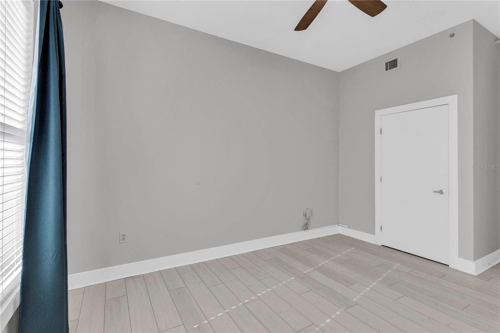 1501 DOYLE CARLTON DR #303, TAMPA, FL, 33602