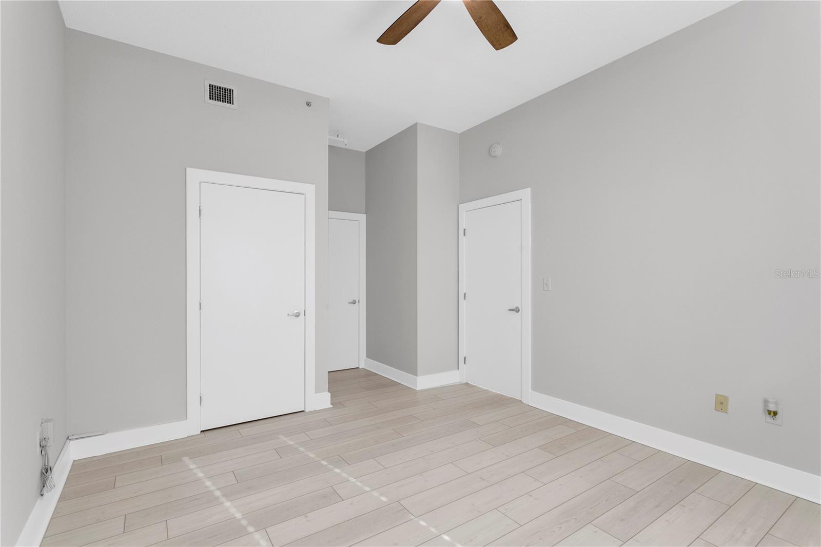 1501 DOYLE CARLTON DR #303, TAMPA, FL, 33602