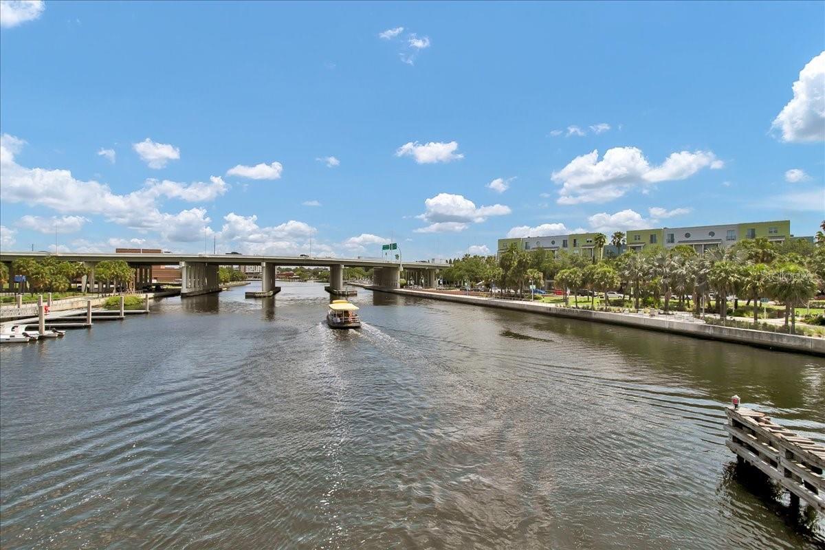 1501 DOYLE CARLTON DR #303, TAMPA, FL, 33602