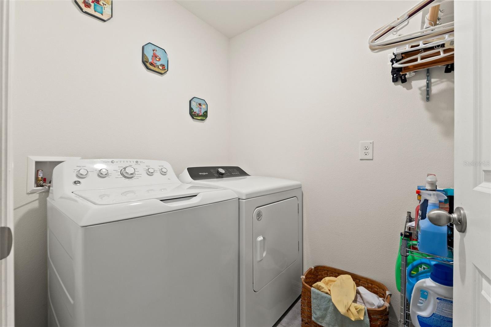 3900 AUTUMN AMBER DR, SPRING HILL, FL, 34609