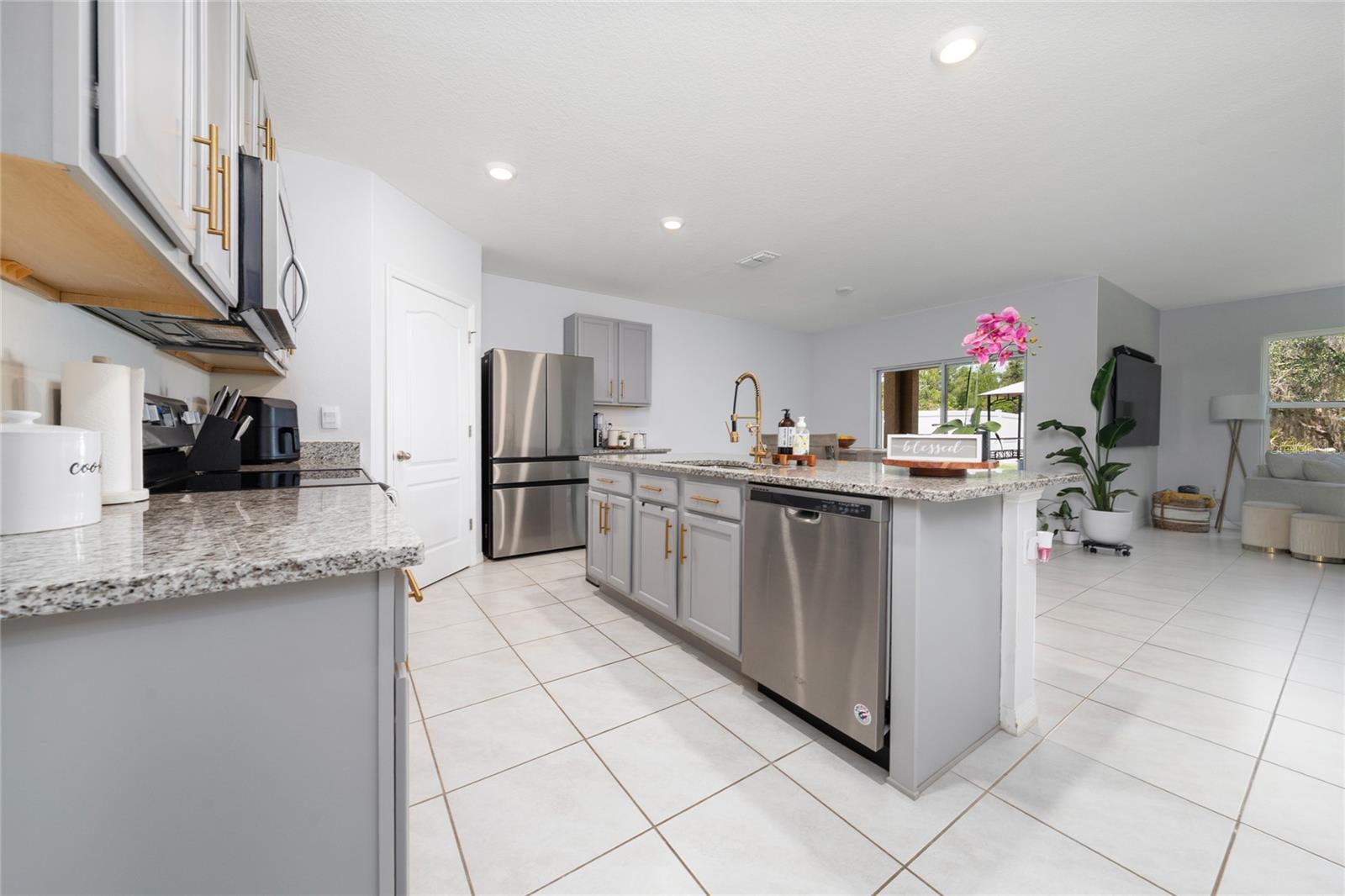 2726 HARMONIA HAMMOCK RD, HARMONY, FL, 34773