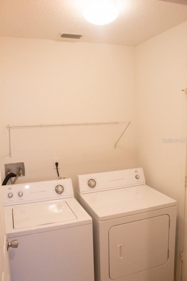 2233 ARDON AVE, ORLANDO, FL, 32833