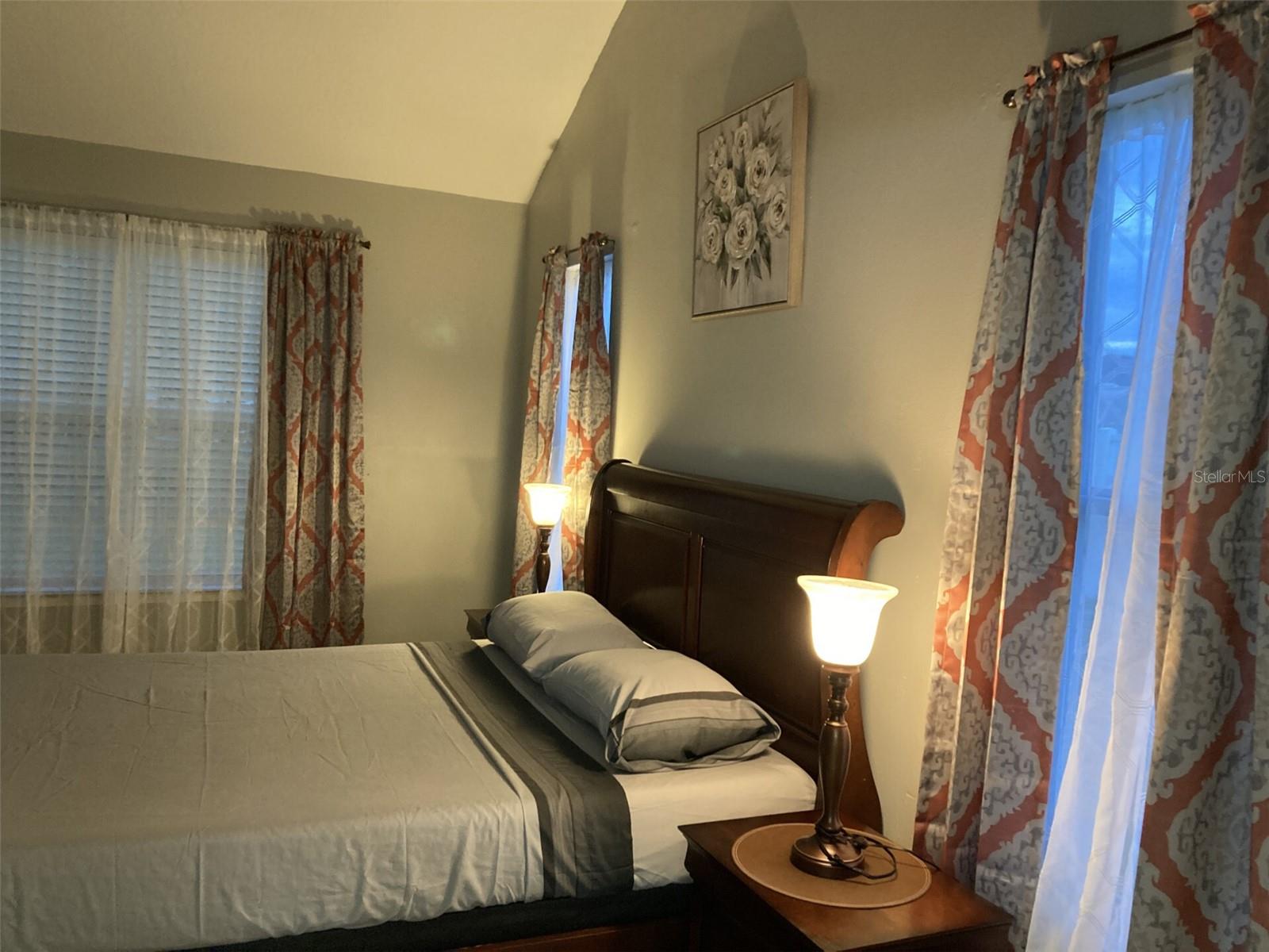 2233 ARDON AVE, ORLANDO, FL, 32833