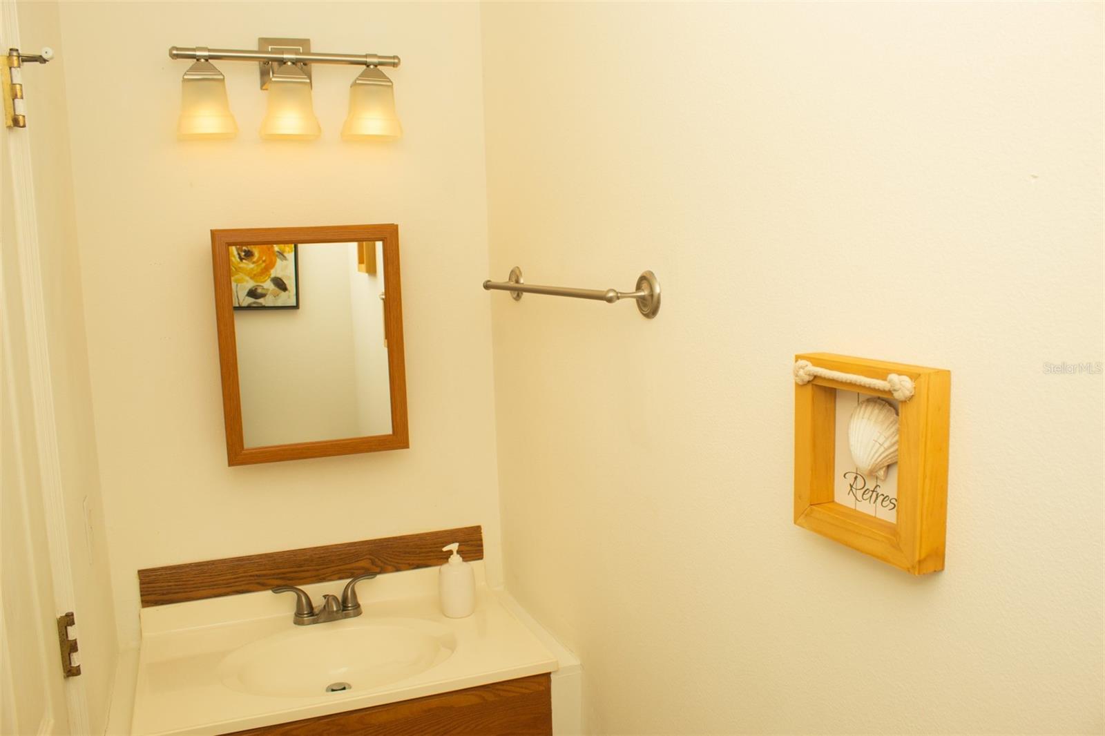 2233 ARDON AVE, ORLANDO, FL, 32833