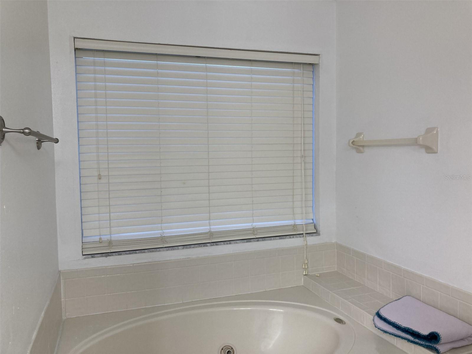 2233 ARDON AVE, ORLANDO, FL, 32833