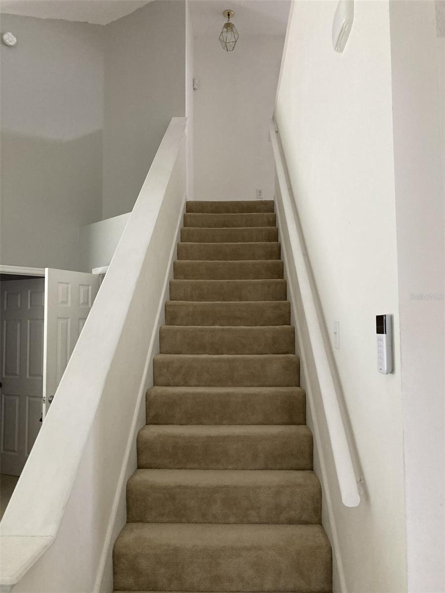 2233 ARDON AVE, ORLANDO, FL, 32833