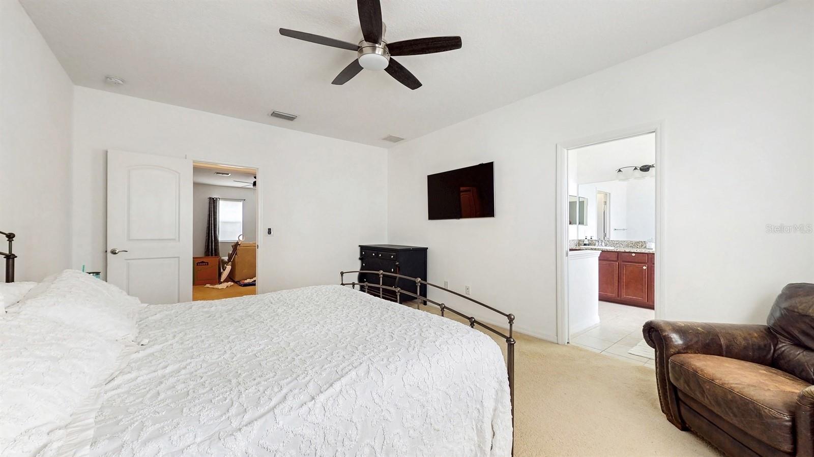 8111 BRICKLETON WOODS AVE, GIBSONTON, FL, 33534