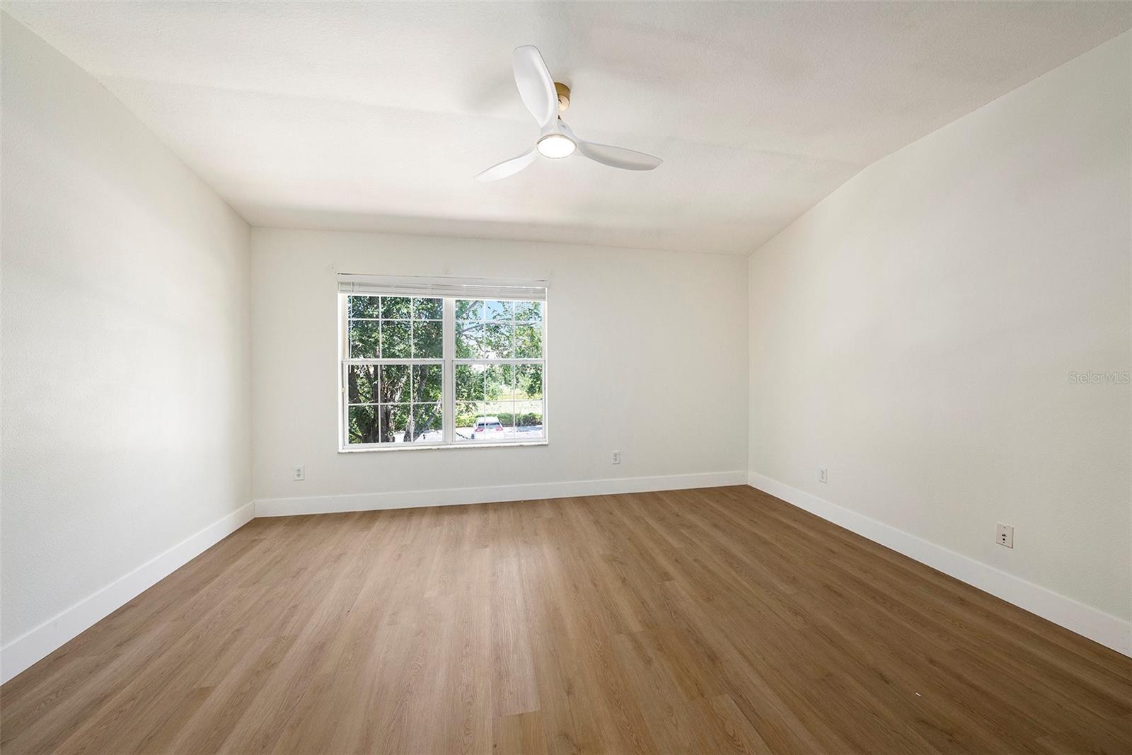 12437 FOXMOOR PEAK DR, RIVERVIEW, FL, 33579