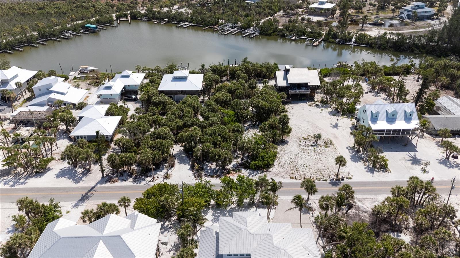 490 GULF BLVD, PLACIDA, FL, 33946