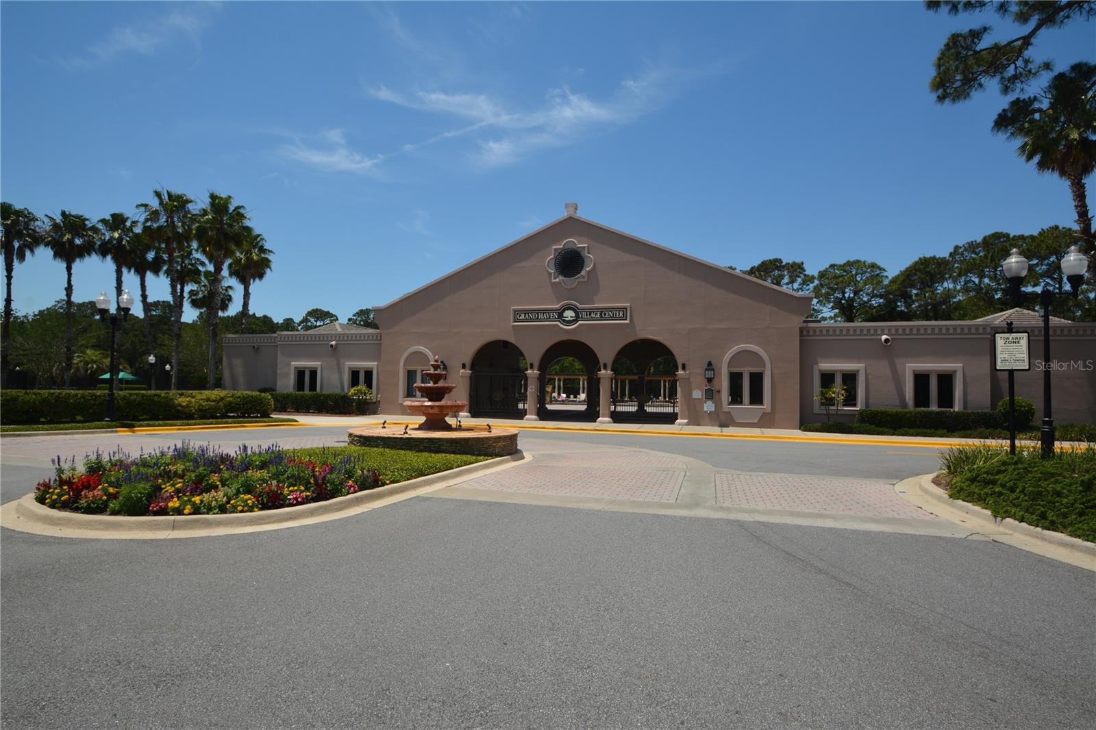 4 N PARK CIR, PALM COAST, FL, 32137