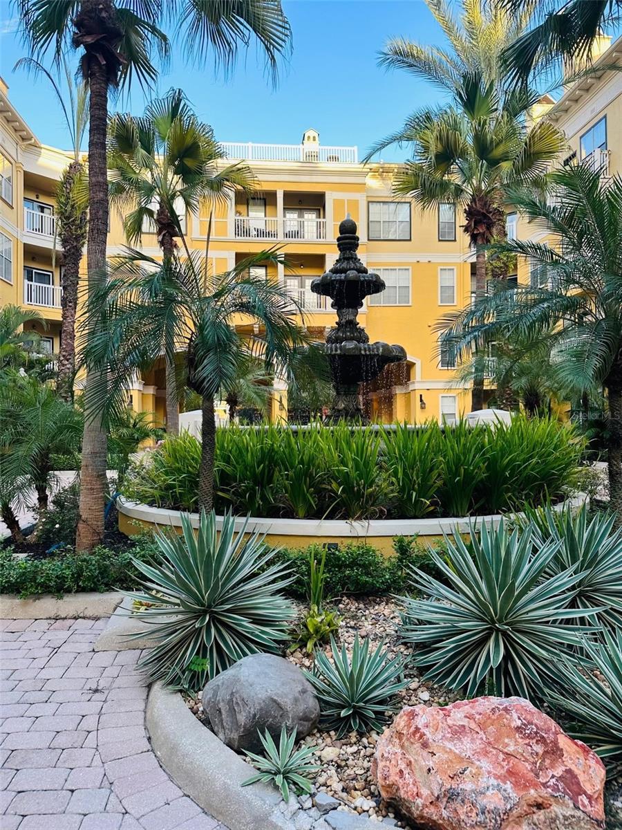 860 N ORANGE AVE #460, ORLANDO, FL, 32801