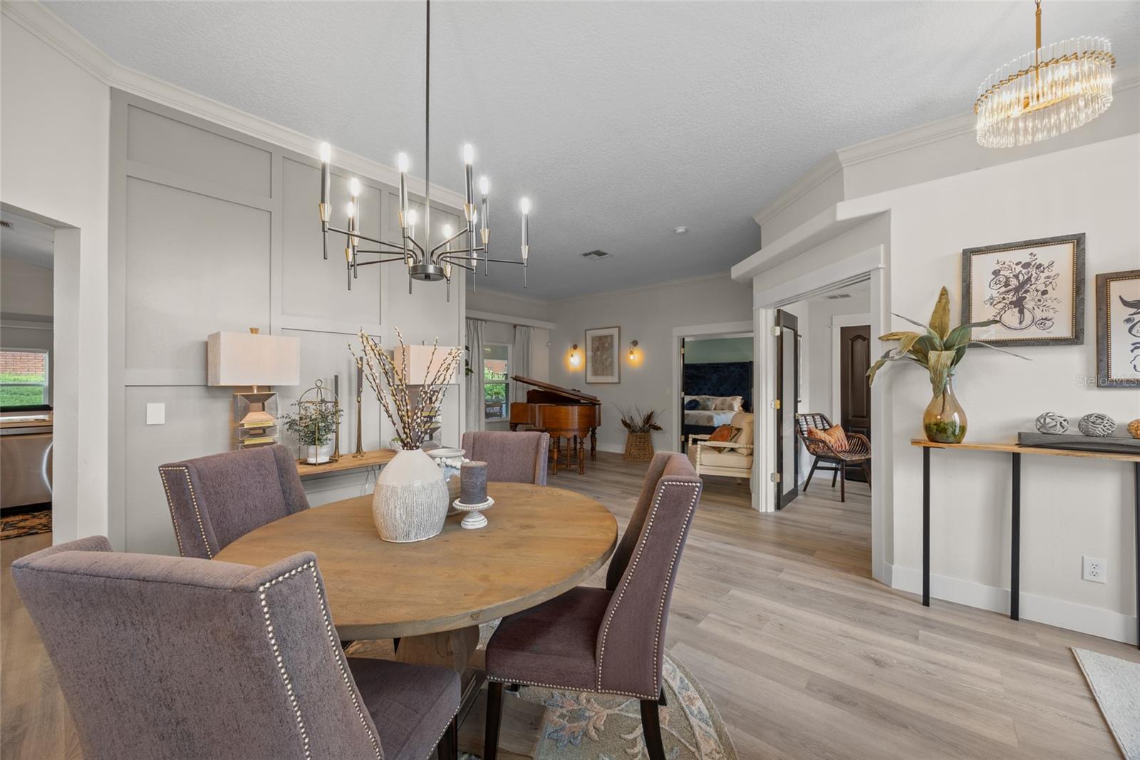 1301 JOHNS COVE LN, OAKLAND, FL, 34787