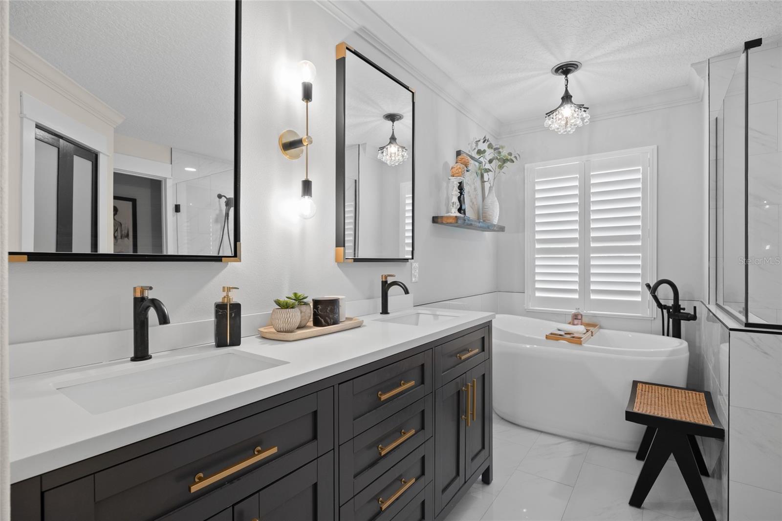 1301 JOHNS COVE LN, OAKLAND, FL, 34787