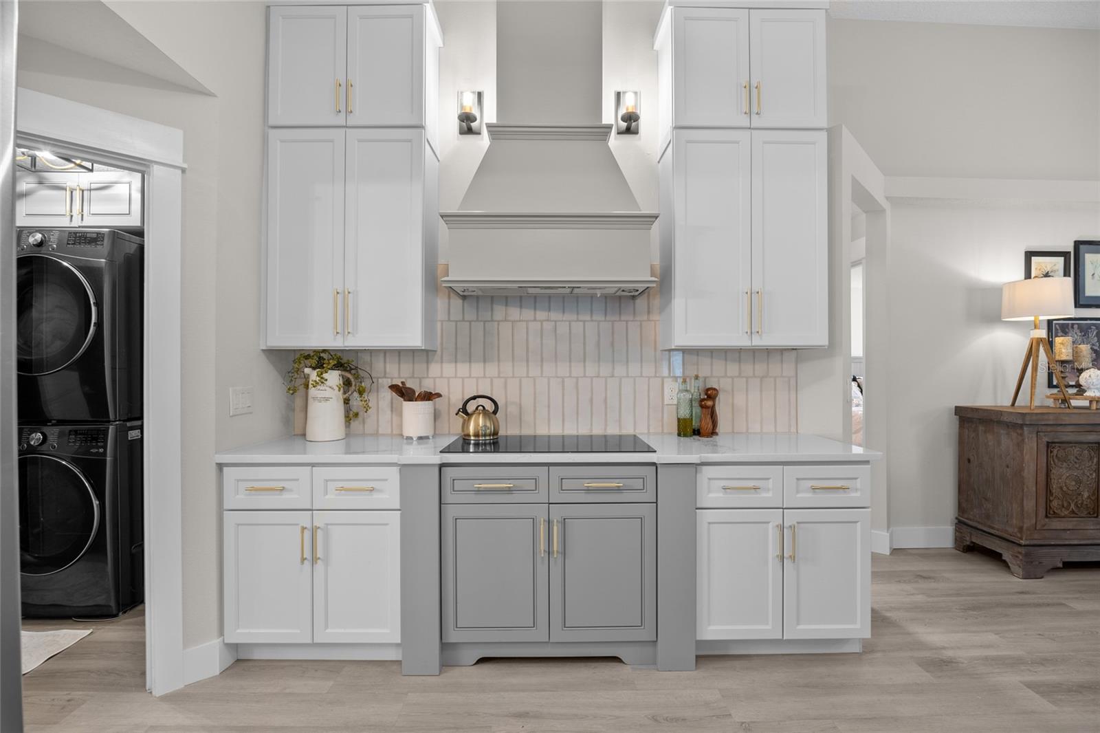 1301 JOHNS COVE LN, OAKLAND, FL, 34787