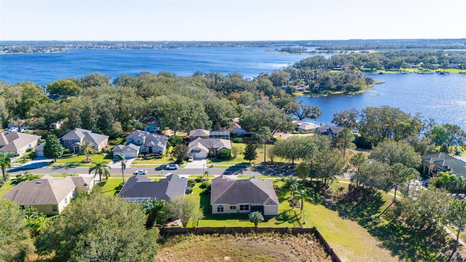 1301 JOHNS COVE LN, OAKLAND, FL, 34787