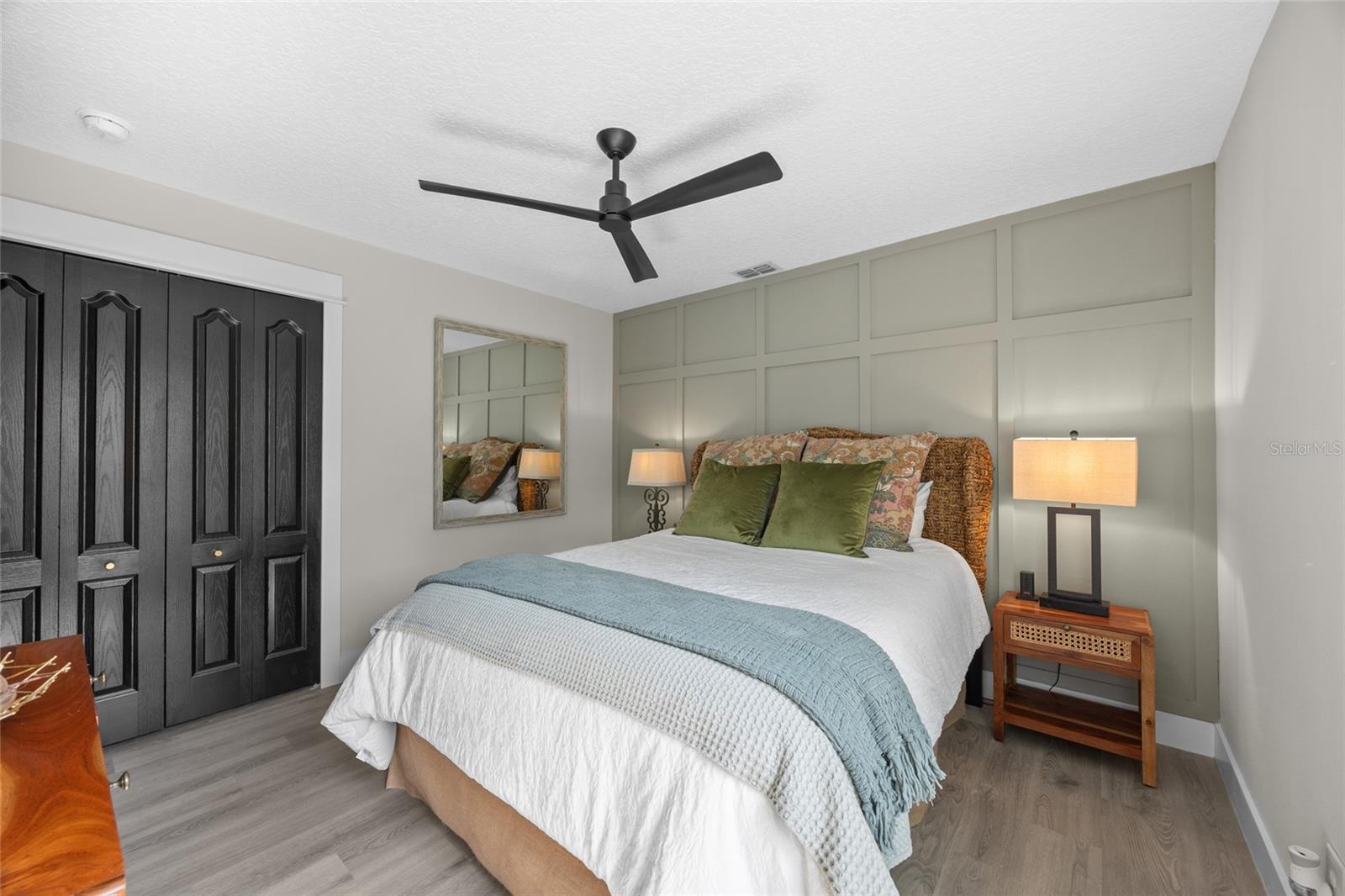 1301 JOHNS COVE LN, OAKLAND, FL, 34787