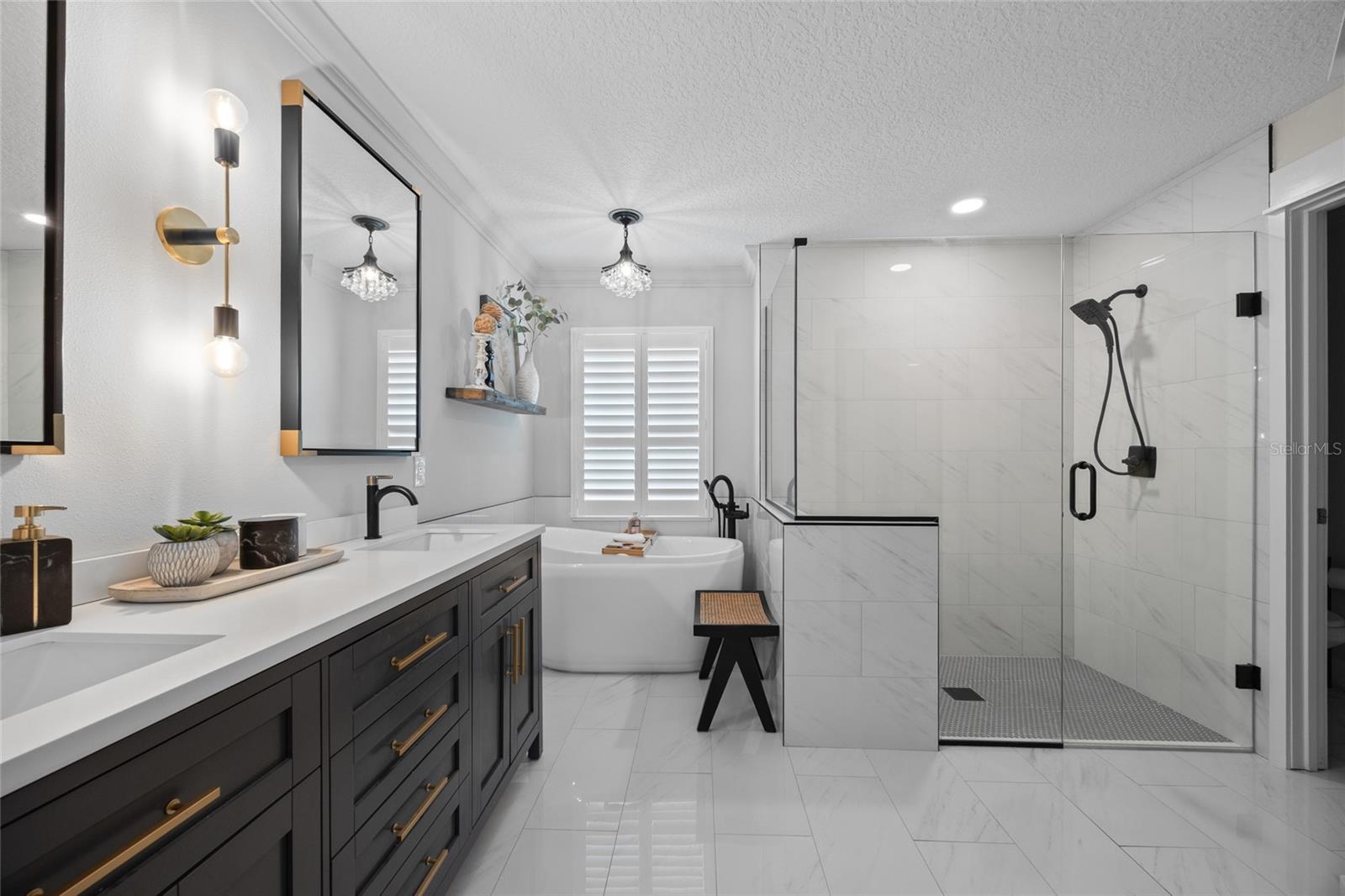 1301 JOHNS COVE LN, OAKLAND, FL, 34787