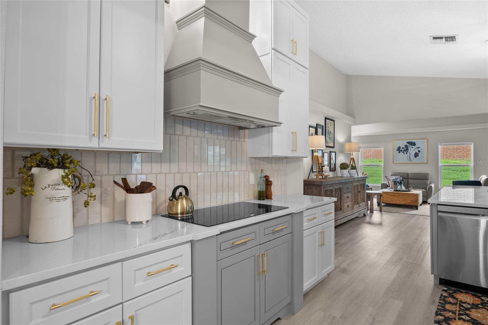 1301 JOHNS COVE LN, OAKLAND, FL, 34787