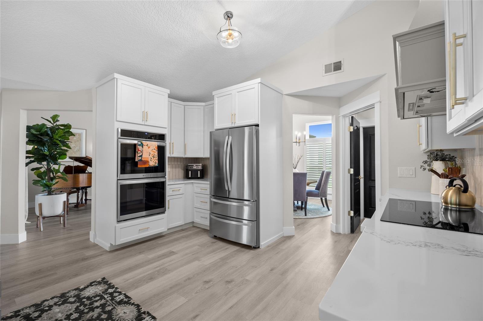 1301 JOHNS COVE LN, OAKLAND, FL, 34787