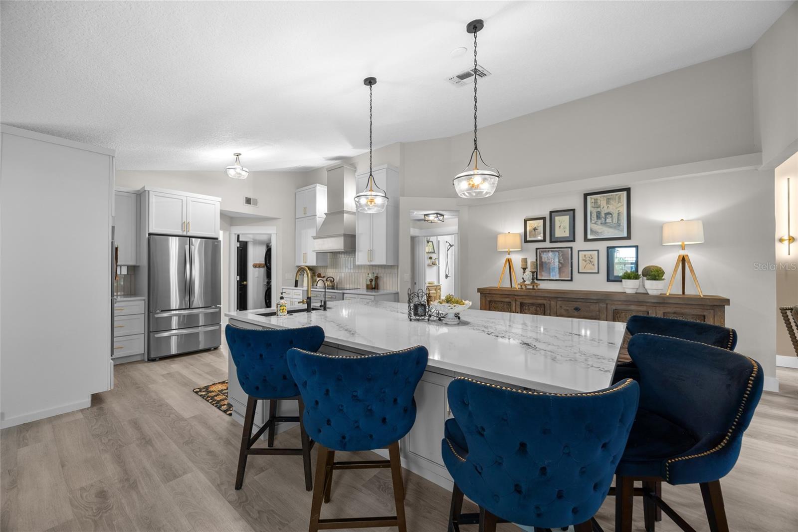 1301 JOHNS COVE LN, OAKLAND, FL, 34787