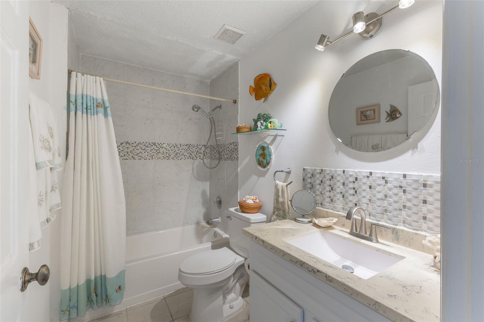 109 HUNTER POINT CT, DEBARY, FL, 32713