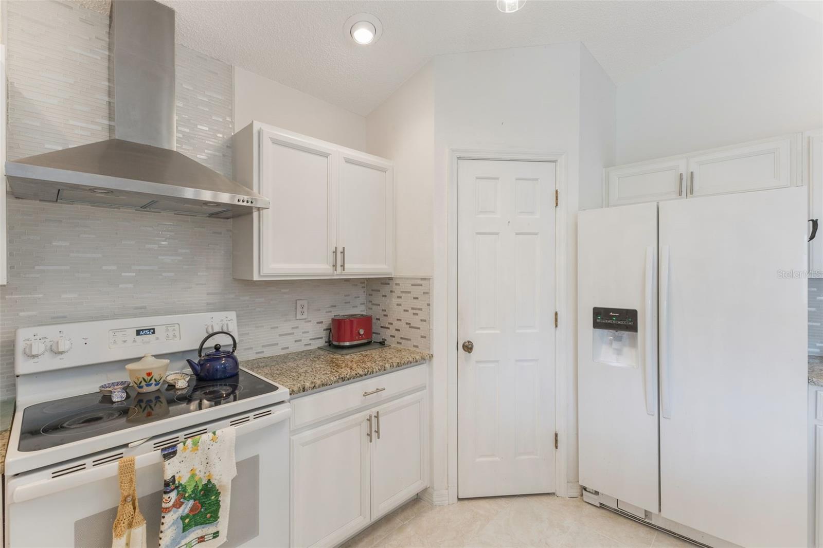 109 HUNTER POINT CT, DEBARY, FL, 32713