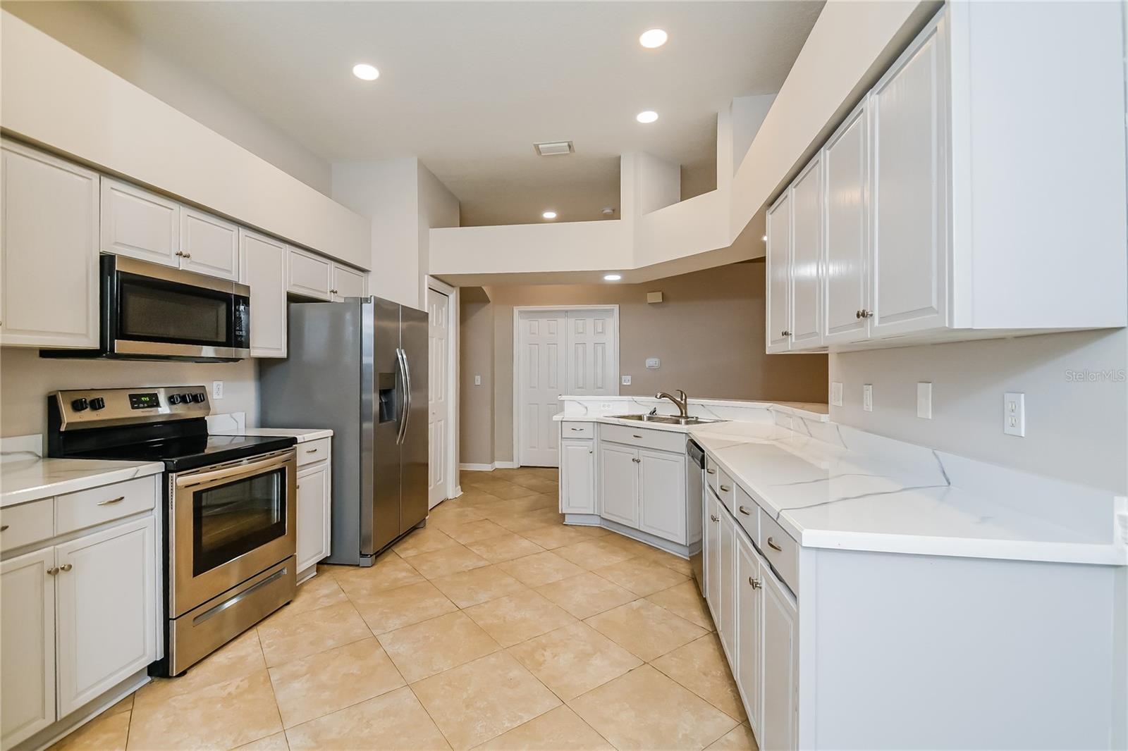 2627 ALLWOOD AVE, VALRICO, FL, 33596