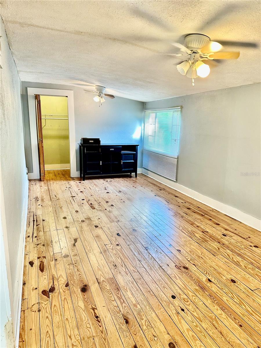 201 JENNIE JEWEL DR, ORLANDO, FL, 32806